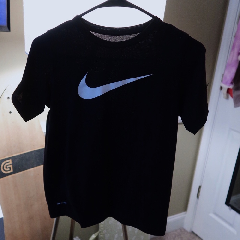 Nike Dri Fit Tshirt